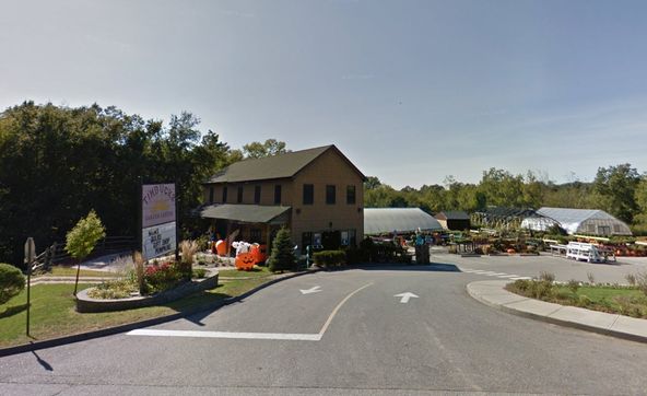 Industrial & Retail Site: 215 Flanders Rd, Mystic, CT 06355